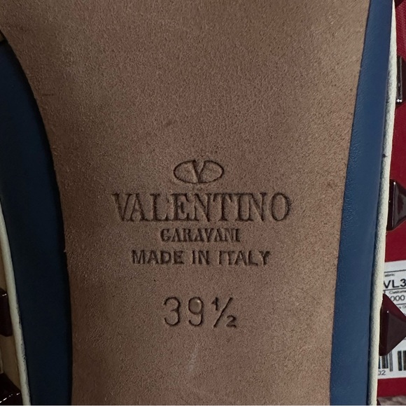 Valentino Garavani Rockstud Ankle Strap Pump in Blue and Burgundy Size 39.5 EU - Picture 5 of 16